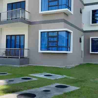 Miri Sunsky Condo Homestay 3 Rooms & 6 Guest Hotel Exterior