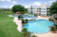 Eagleton the Golf Resort فنادق في Ramanagara