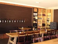 Murray Waters Motor Inn & Apartments Hotels in Barham