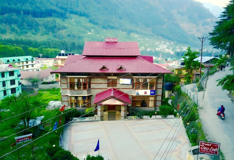 hotel overview picture
