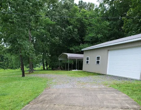 Rest and relaxation in this cozy waterfront home in Cadiz