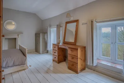 Woodcocks House - 3 Bedroom Holiday Home - Kilgetty Hôtels à proximité de : Folly Farm Adventure Park and Zoo