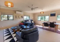 Farmstay at Fleece, Flock & Fibre an historic railway station in Taralga