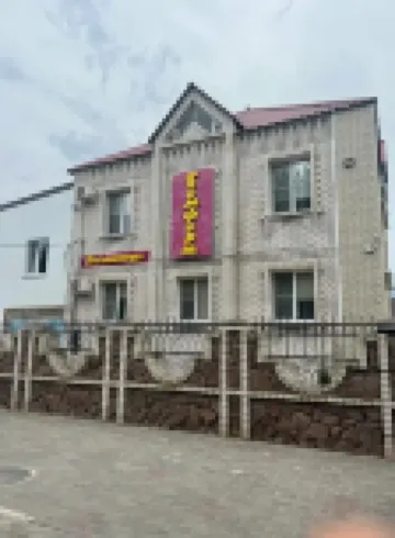 Komfort Mini-Hotel  호텔