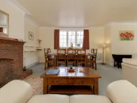 Balcraig House Hotels in Maybole