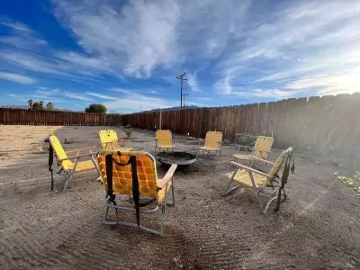 Desert Trails Artist Getaway Hotels in der Nähe von Bowladium