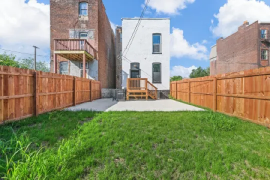 Artsy Creative Haven Home St. Louis Art District Отели рядом с достопримечательностью «Парк Бисселл Хилс»