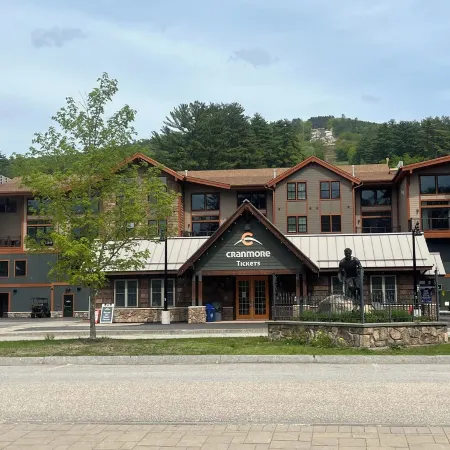 Good Times to be had at our Luxury new loft condo at the base of Cranmore.