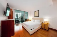 Ritz Carlton Hotel at Bal Harbour FL, 1147ft2! Hotels in Bal Harbour