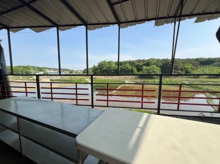 Yeoju Lotus Leaf Love Pension Отели рядом с достопримечательностью «Silleuksa»