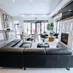 Colonial Hotel & Suites Hotels in Grand Bend