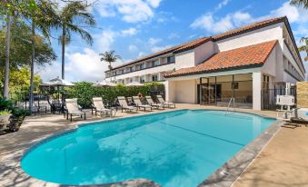 Best Western Plus Newport Mesa Inn