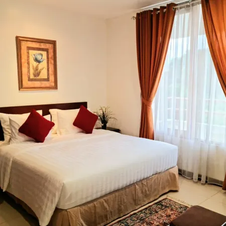 Cilandak Hotel & Apartment Отели рядом с достопримечательностью «Торговый центр Cilandak»