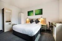 Nightcap at St Albans Hotel Hotels in Sunshine West