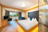 Hotel Alpina Hotels in Rauris