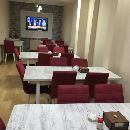 Uygun Otel