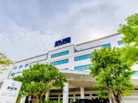 The Rich Hotel Hotels near RN yard