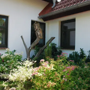 Landhaus Mit Schwimmbad in Dargun