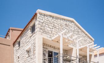 Athina Apartments Near the Sea Platania