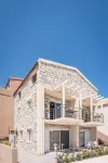 Athina Apartments Near the Sea Platania