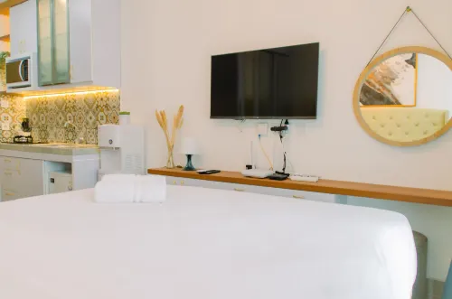 Cozy Stay Studio Apartment at B Residence Near Aeon Mall - Gym