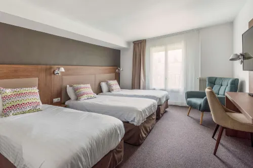 Campanile Chartres Centre - Gare - CATHÉDRALE Hotels in Chartres