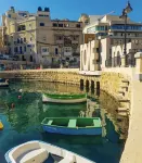 Spinola Bay Apt - Beatiful 3-Double Bed Apt Near Beach in Prime Location Hotels in Swieqi