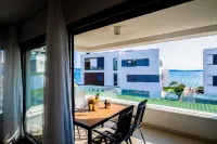 Crystal Holiday Residence - Ocean View