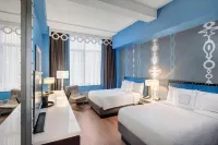 Fairfield Inn & Suites Chicago Downtown/Magnificent Mile