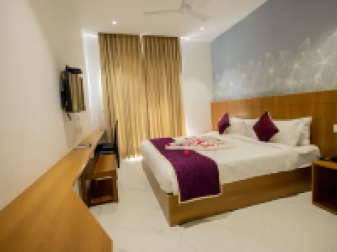 Hotel Vardha Inn Hotels in Erode