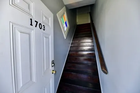 Spacious Stay for Families & Groups Near Downtown