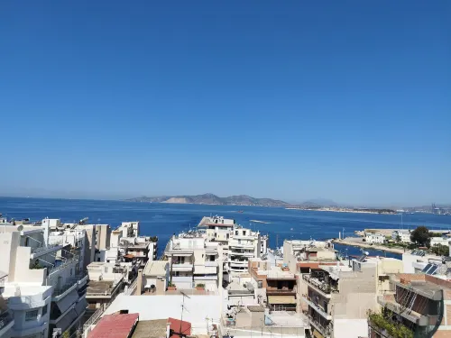 Piraeus Seaside Apartment Escape
