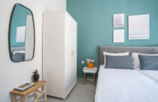 Tranquil Stay Near the Beach