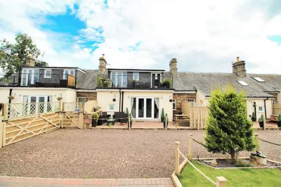 3-Bedroom Cottage in Norham Berwick-upon-Tweed -Log Fire - Dog Friendly