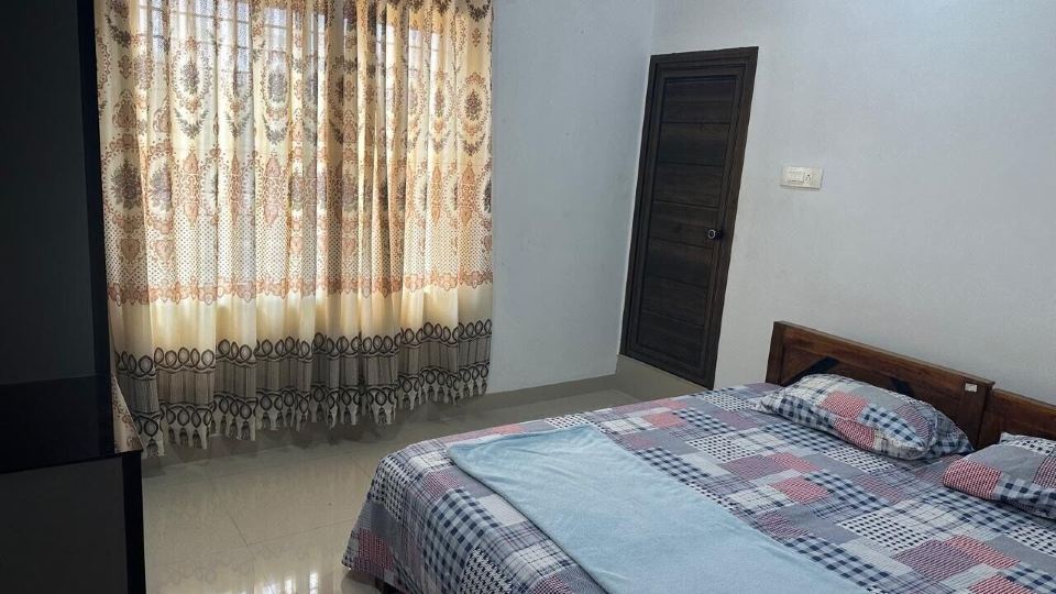 Attiri Apartments