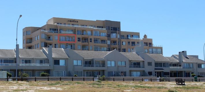 Stay Spectacular Hotels in Bloubergstrand