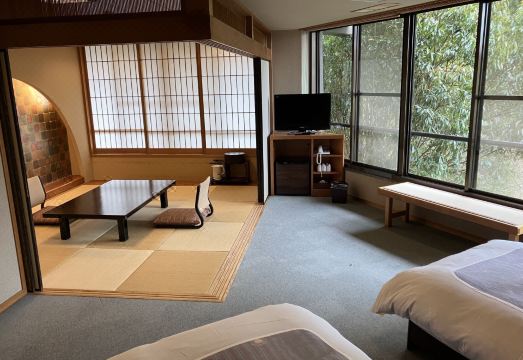 유코 노 히비키 유사이