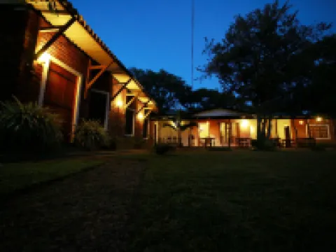 Indi Rose Garden Hotels near Minneriya National Park