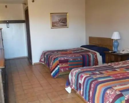 Mayflower Motel Milford Hotels in Milford