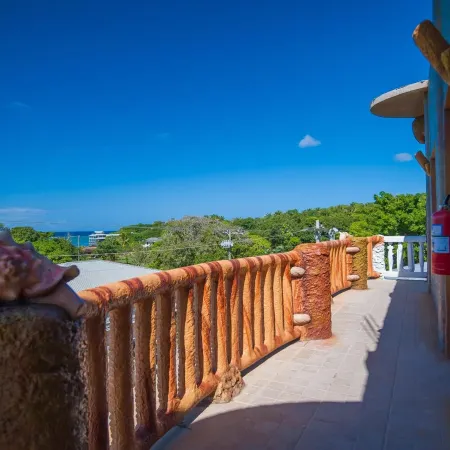 Hotel Los Corales