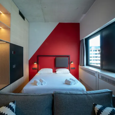 Via Suites Отели рядом с достопримечательностью «Зяудост»