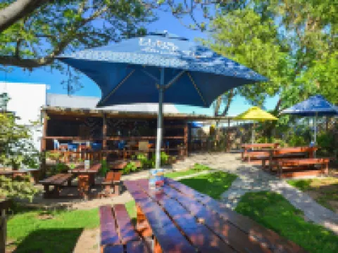 瑪吉五月船屋酒店 科爾切斯特酒店