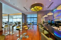 Radisson Blu Gautrain Hotel, Sandton Johannesburg - bar