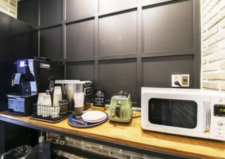 HOTEL BROWN-DOT Отели в г. Чханвон