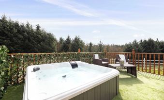 Greenknowes Entire Private Estate