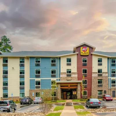 My Place Hotel-Huntersville, NC Hotels near Blythe Landing Park