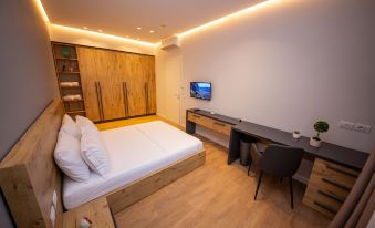 Central Chic Apartments