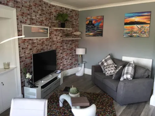 Lovely 2- Bed Apartment in Hawick - Apartemen