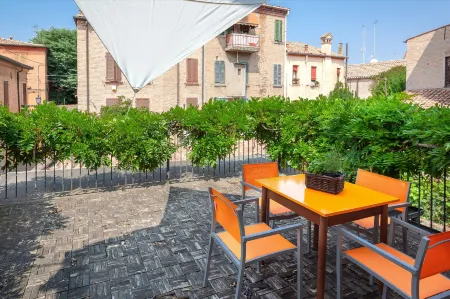 Ferrara Casa Dell'Archivòlto Con Garage