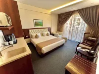 Midtown Hotel & Suites Hotels near Ras Beirut